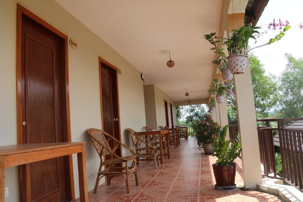 Отель The Moonflower Bungalow Сиануквиль Экстерьер фото