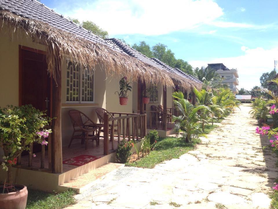 Отель The Moonflower Bungalow Сиануквиль Экстерьер фото